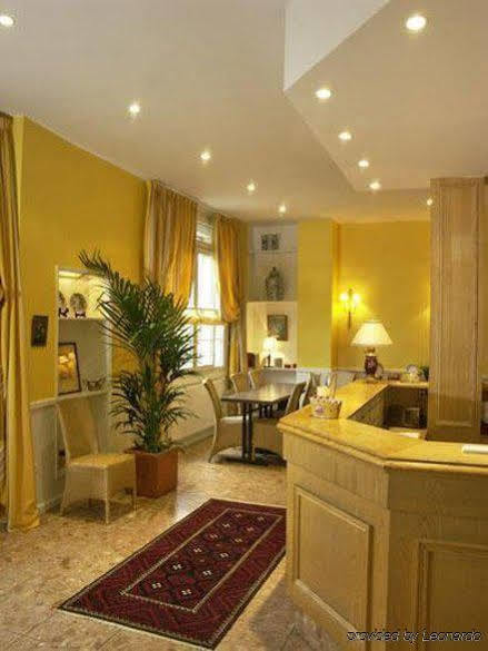 Hotel ibis Styles Paris La Défense Courbevoie Interior foto